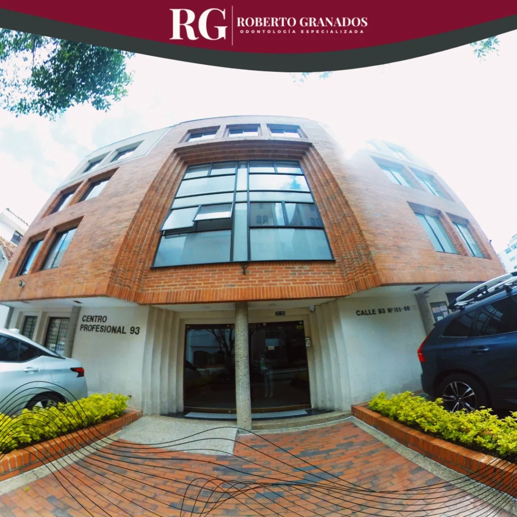 Fachada de la clínica odontológica del doctor Roberto Granados